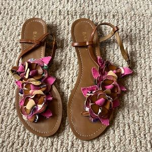 Women’s sandals
